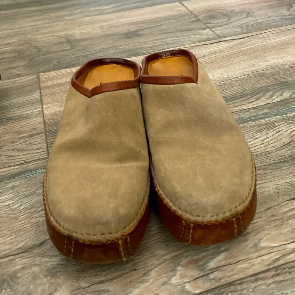 Cole Haan Country Slip-Ons. Men’s Size 8.5. Barely Worn.